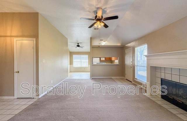 4612 Stone Pointe Dr Gallery 4