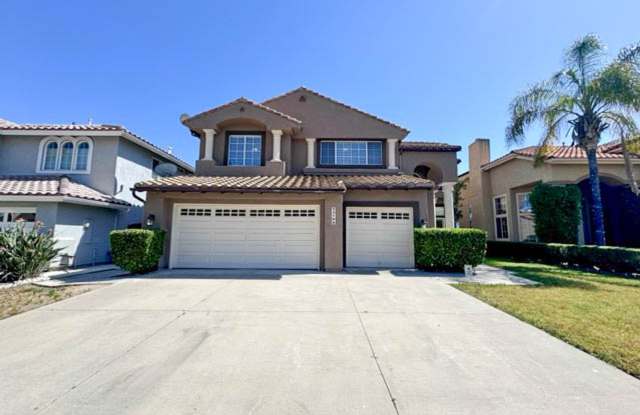 COMING SOON! Large Murrieta home available for LEASE! - 23799 Vía Segovia, Murrieta, CA 92562