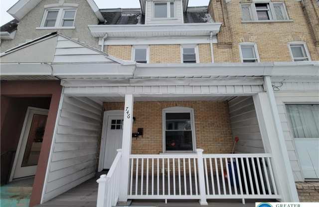 746 Linden Street unit: 2 photos photos 746 Linden Street unit: 2 photos photos