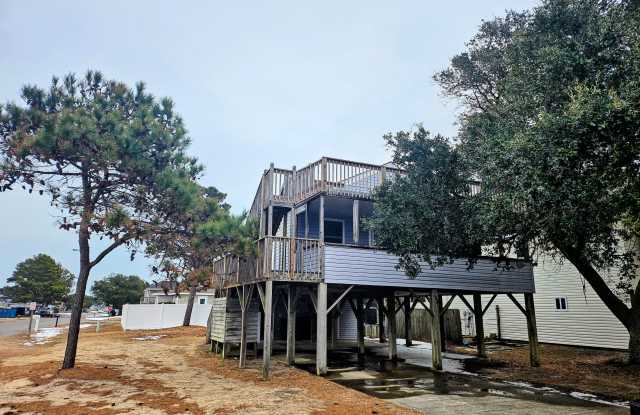 601 Kelly Court - 601 Kelly Court, Kill Devil Hills, NC 27948