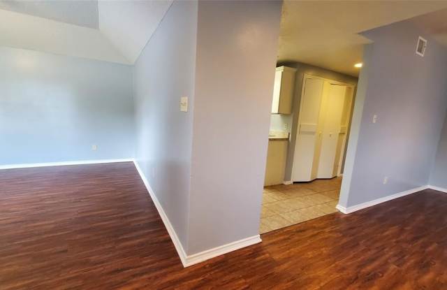 13309 Daystrom Court Gallery 3