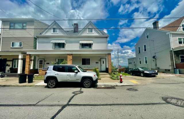 4 Bed 1 Bath- Southside Slopes Pittsburgh PA - 2437 Cobden Street, Pittsburgh, PA 15203