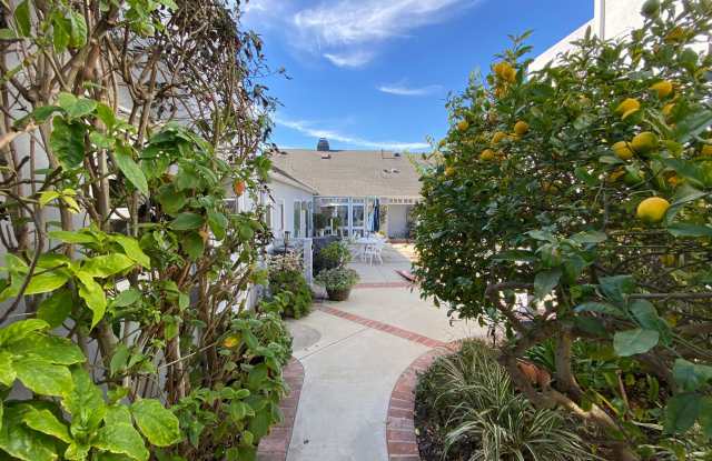 Downtown El Segundo Executive One Bedroom!! Gallery 3
