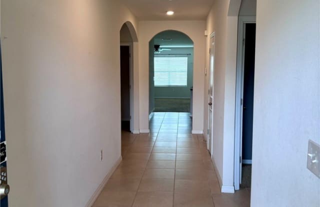 3515 N Burroughs Path Gallery 3