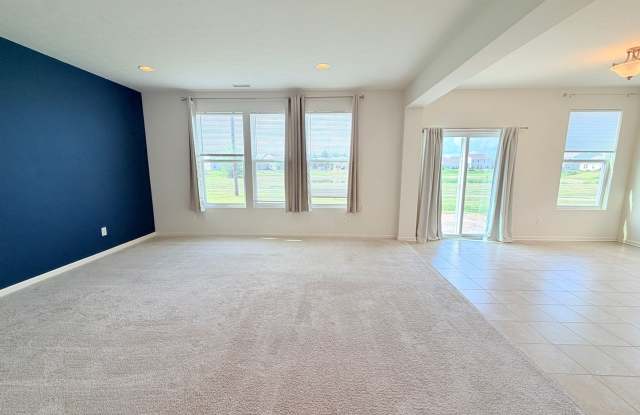 MUST SEE: 3 Bedroom/2 Bath Home located at 2513 Shadow Bend Dr. in Columbus, IN Gallery 4