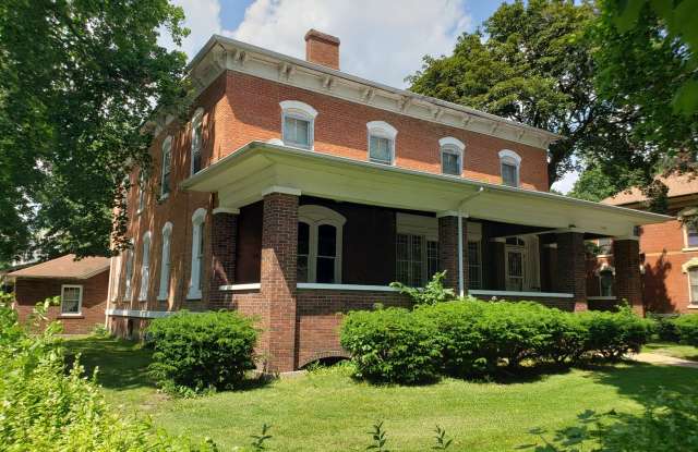 Penn Ave 1 - 701 Pennsylvania Avenue, Mendota, IL 61342