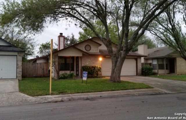 10154 WOODTRAIL Gallery 2