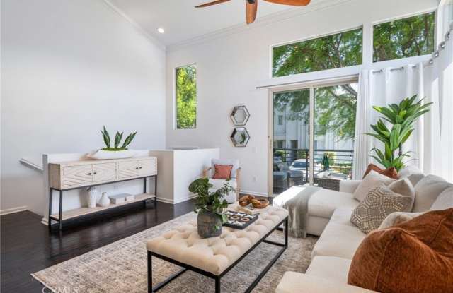 5547 Strand photos photos