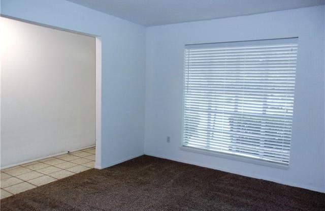 3917 Glenbrook Drive Gallery 4