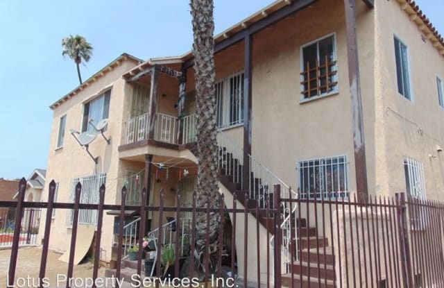 519 1/2 82nd St - 519 1/2 W 82nd St, Los Angeles, CA 90044