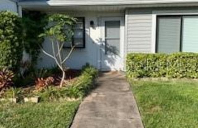 227 SOMERSET CIRCLE N - 227 Somerset Circle North, Dunedin, FL 34698