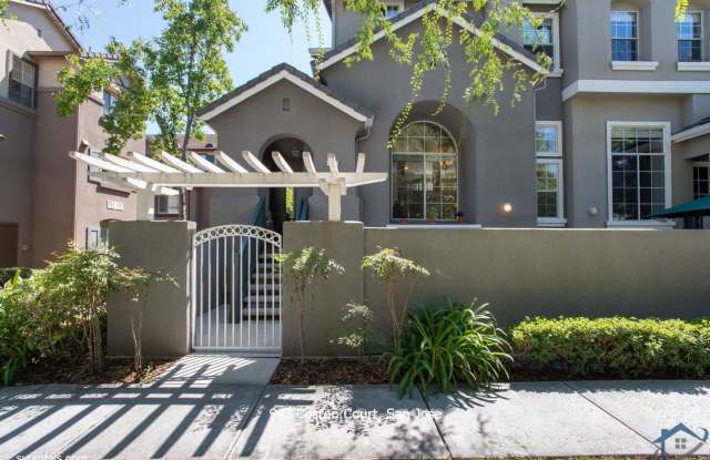 943 Costen CT Gallery 2