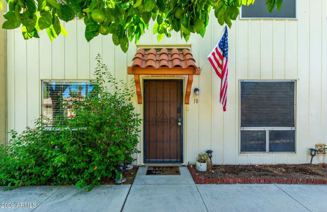 8241 N CENTRAL Avenue photos photos