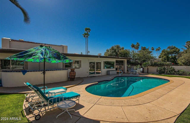 8012 E Via Campo -- photos photos