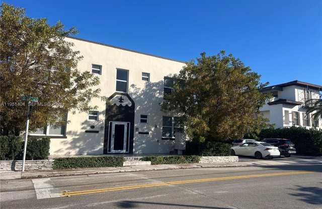 1501 SE 2nd Ct photos photos