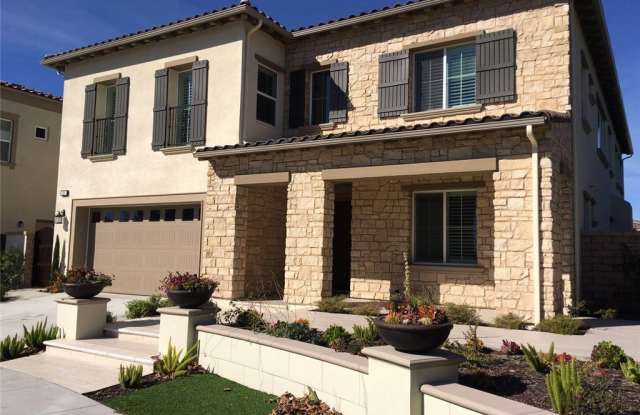 11 Hyacinth - 11 Hyacinth, Lake Forest, CA 92630