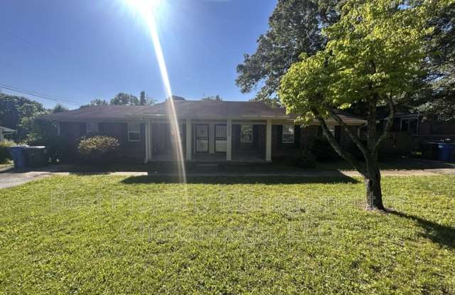 4000 Webb Road - A photos photos