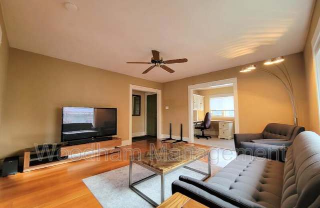 407 North Broadway Avenue - 407 North Broadway Avenue, Bozeman, MT 59715