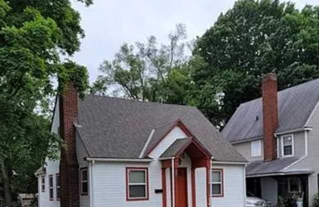 4 Bedroom 2 Bath Home Ready For Move In today! photos photos