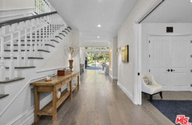 809 Leonard Road Gallery 2