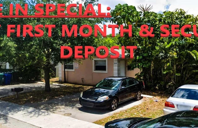 2840 NW 15th Ct photos photos