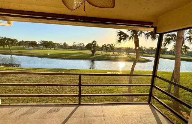 7050 FAIRWAY BEND LANE - 7050 Fairway Bend Lane, Manatee County, FL 34243