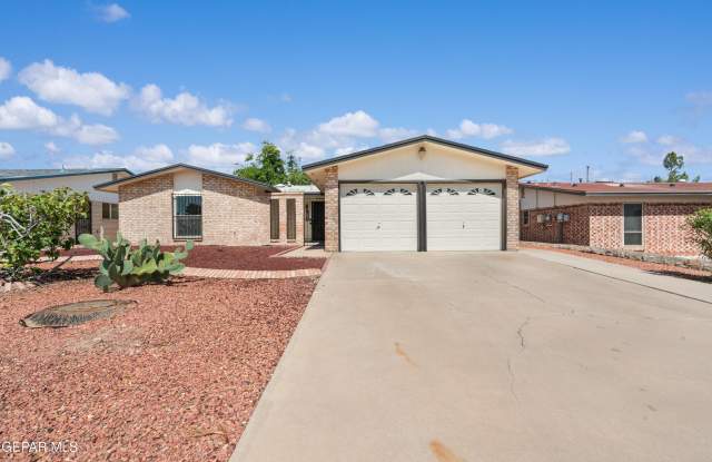 936 ONEIDA Drive Gallery 1