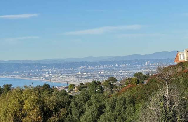 Top Floor Oasis photos photos