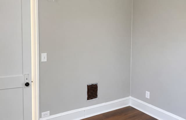 10109 Almira Ave Gallery 1