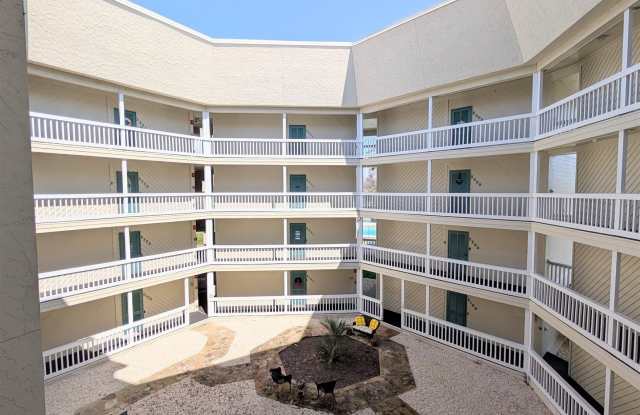 4350 Intercoastal Dr. Gallery 1