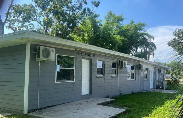 2002 E 33RD AVENUE photos photos