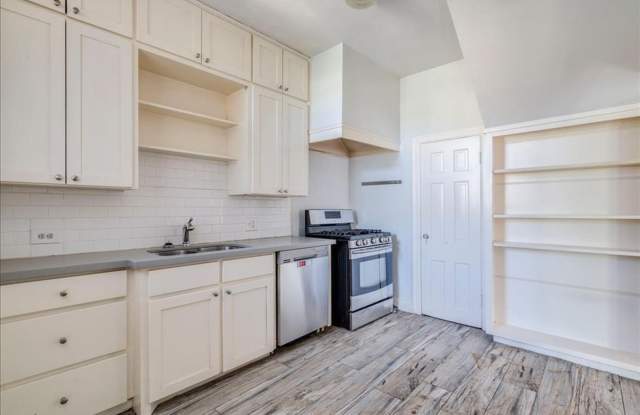 2 Bedroom house in West Campus photos photos