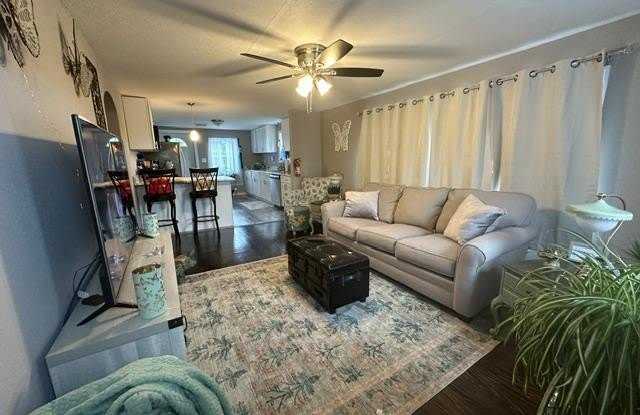 1721 N WEST Avenue photos photos 1721 N WEST Avenue photos photos