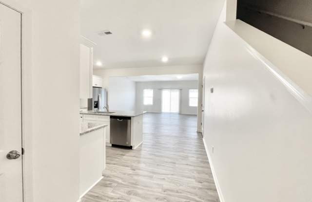 1590 Prickly Pear Drive Gallery 3