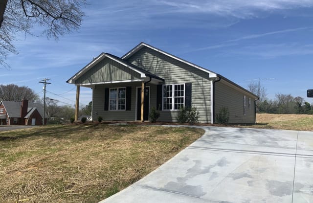 232 Young Avenue SW - 232 Young Avenue Southwest, Concord, NC 28025