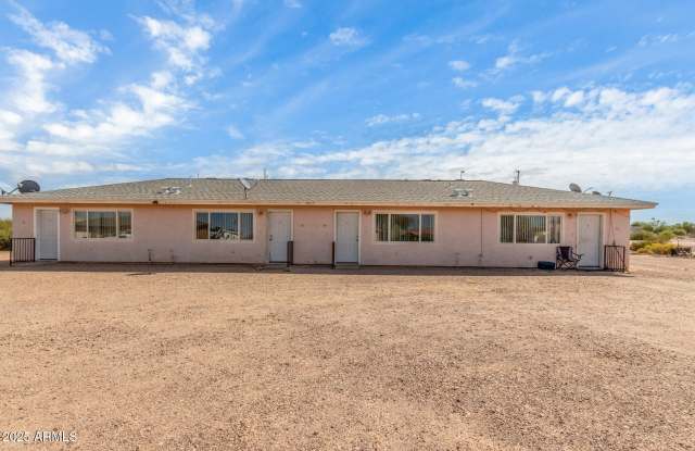 4015 N MONTEZUMA Drive unit: B photos photos