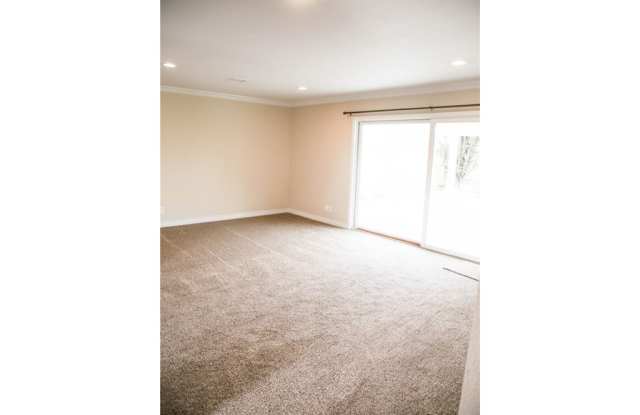 5161 Marcella Avenue Gallery 4