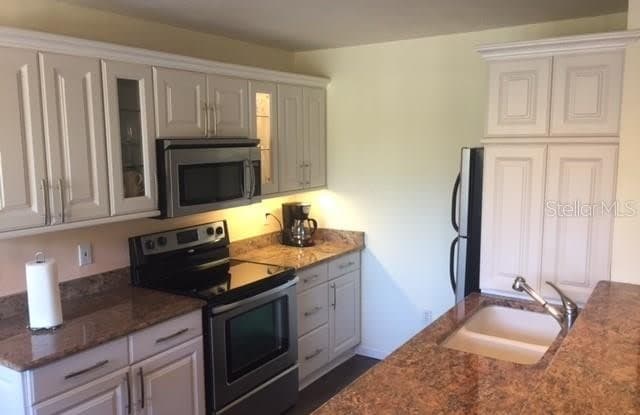 850 S TAMIAMI TRAIL Gallery 2