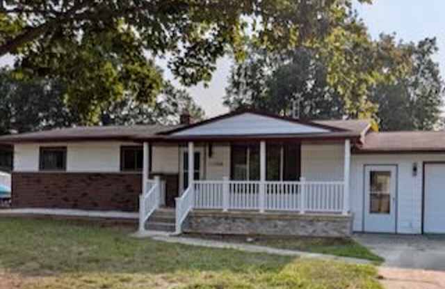 Completely Remodeled 3-Bedroom Ranch, Premium Finishes, Half-Acre Lot photos photos