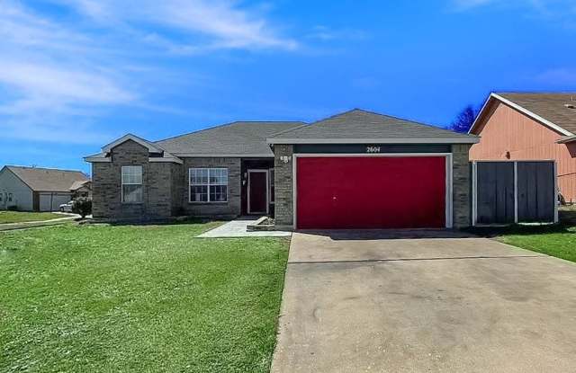 2604 Wiley Dr photos photos