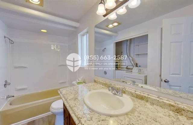 12420 5th Avenue W Unit B Gallery 2