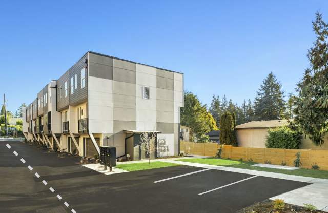 15612 8th Avenue Southwest Gallery 1