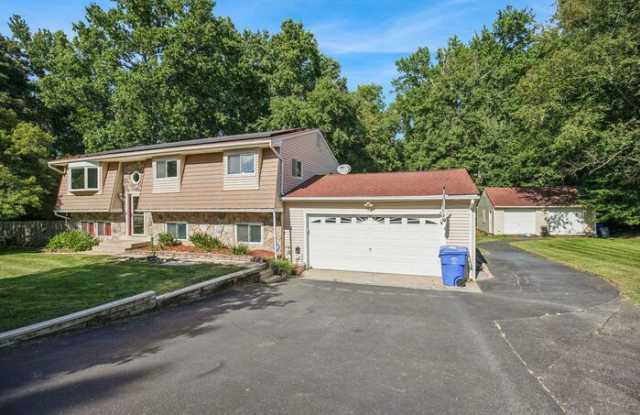 12100 Silver Maple Drive photos photos