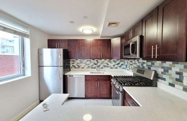 26-25 28th street - 26-25 28th Street, Queens, NY 11102