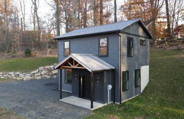 New 2BR House in Columbia - 504 Kinderhook Road, Columbia, PA 17512