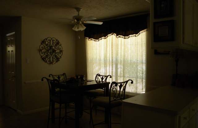 202 Wickwood Drive Gallery 3