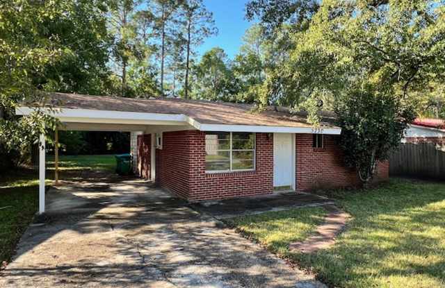 3 bedroom rental - 5230 General McArthur Street, Moss Point, MS 39563 3 bedroom rental - 5230 General McArthur Street, Moss Point, MS 39563
