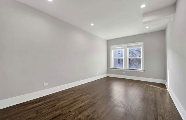 6403 North Wayne Avenue photos photos