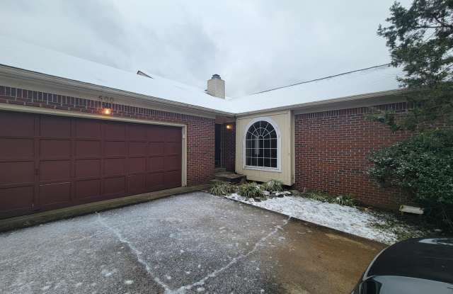 500 Orchard Drive photos photos