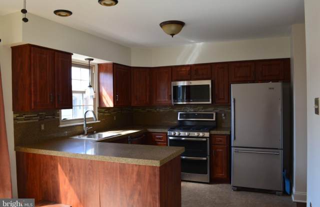 1155 BRAMBLEWOOD Court Gallery 2